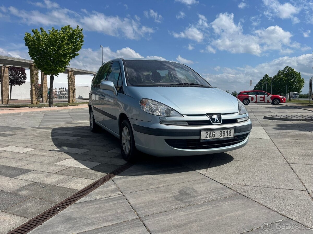 Peugeot 807 - 2.2hdi 94kW - 2003 - 7míst - 3