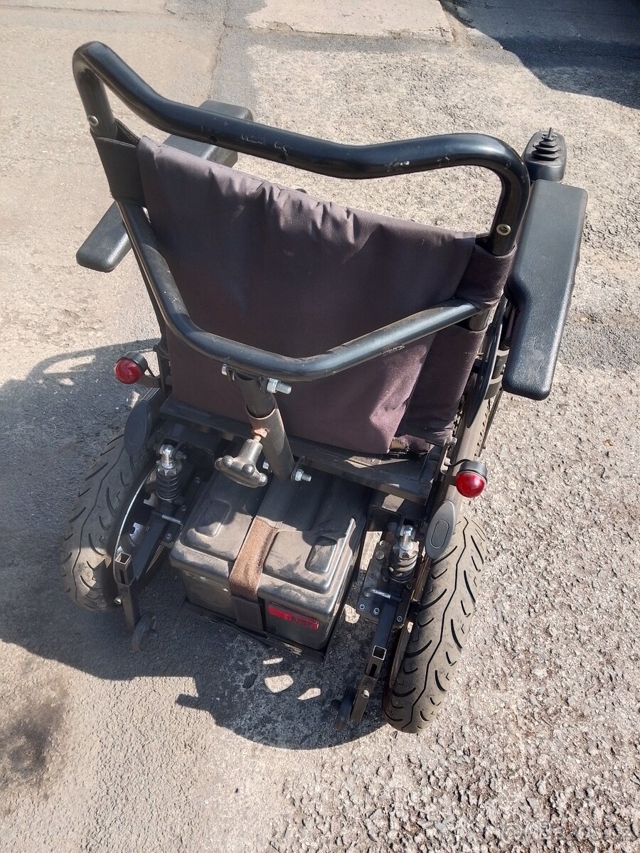 Invalidní vozík - 3