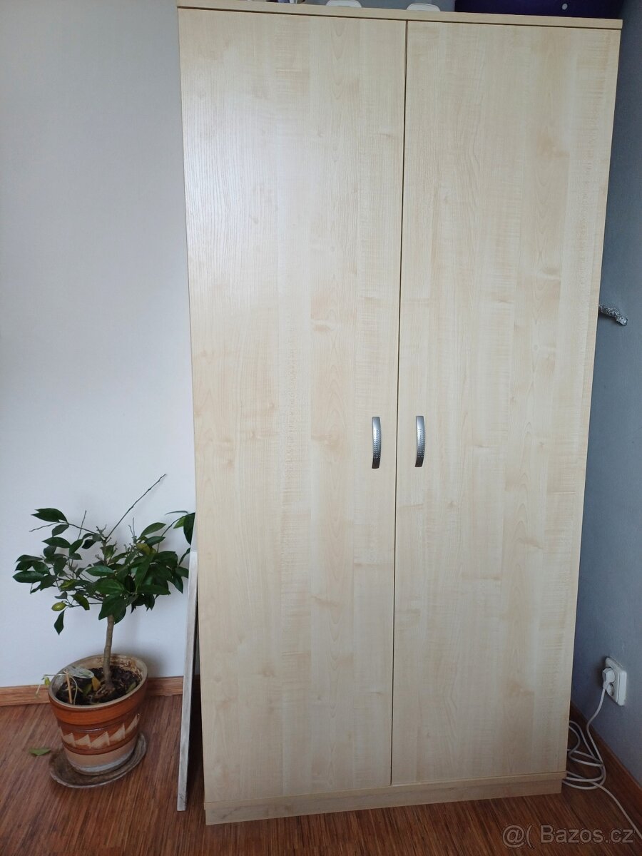 Dětský/studentský nábytek - 3