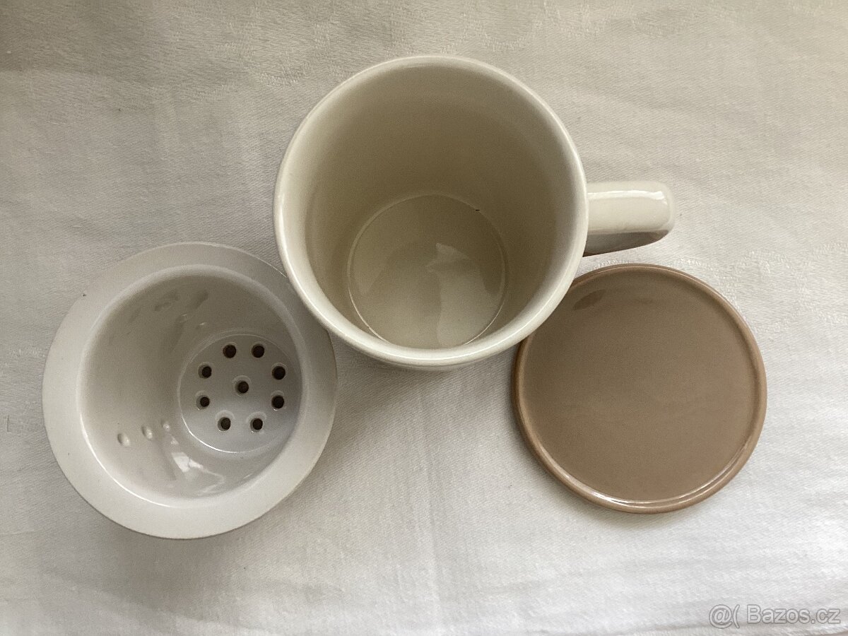 Hrníček s pokličkou a cedníkem - 3