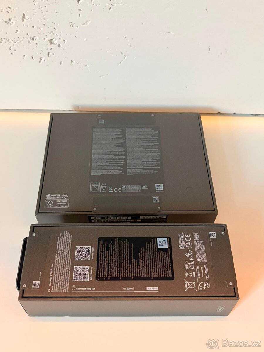 NOVÝ Samsung ZFold 8 - 3