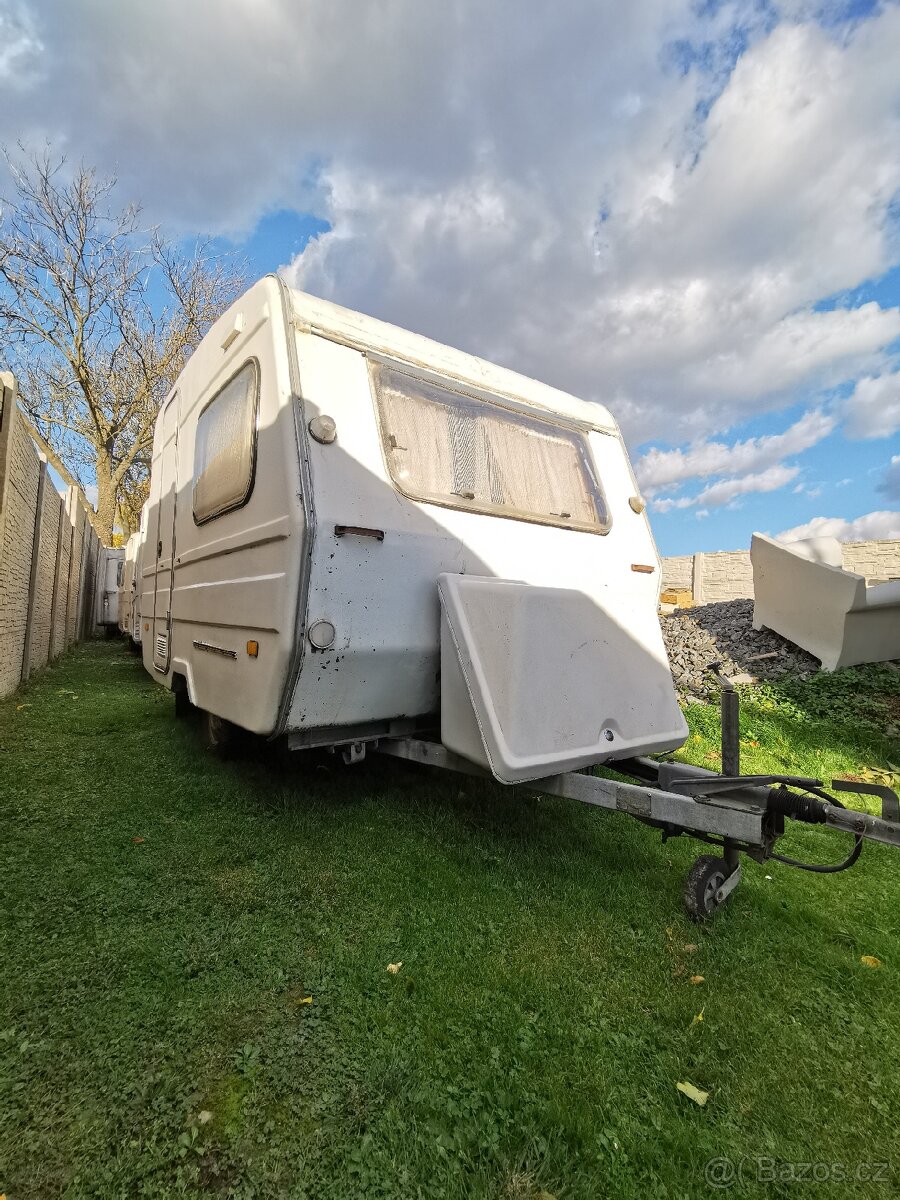 Polsky karavan N126 N, velký Polák N126N, Niewiadow Predom - 3