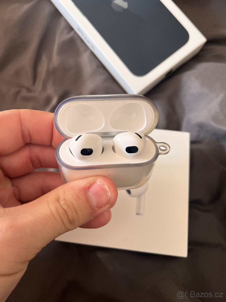 Apple Apple AirPods Pro - 3