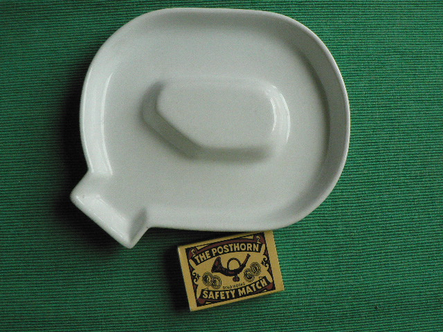 Popelníky, zapalovače, vinSet, žiletky, el.pilník, lék.nástr - 3