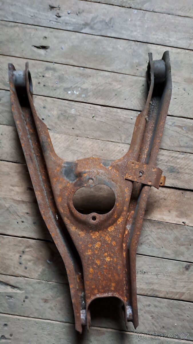 NOVÉ spodní rameno škoda 105, 120, Rapid - 3