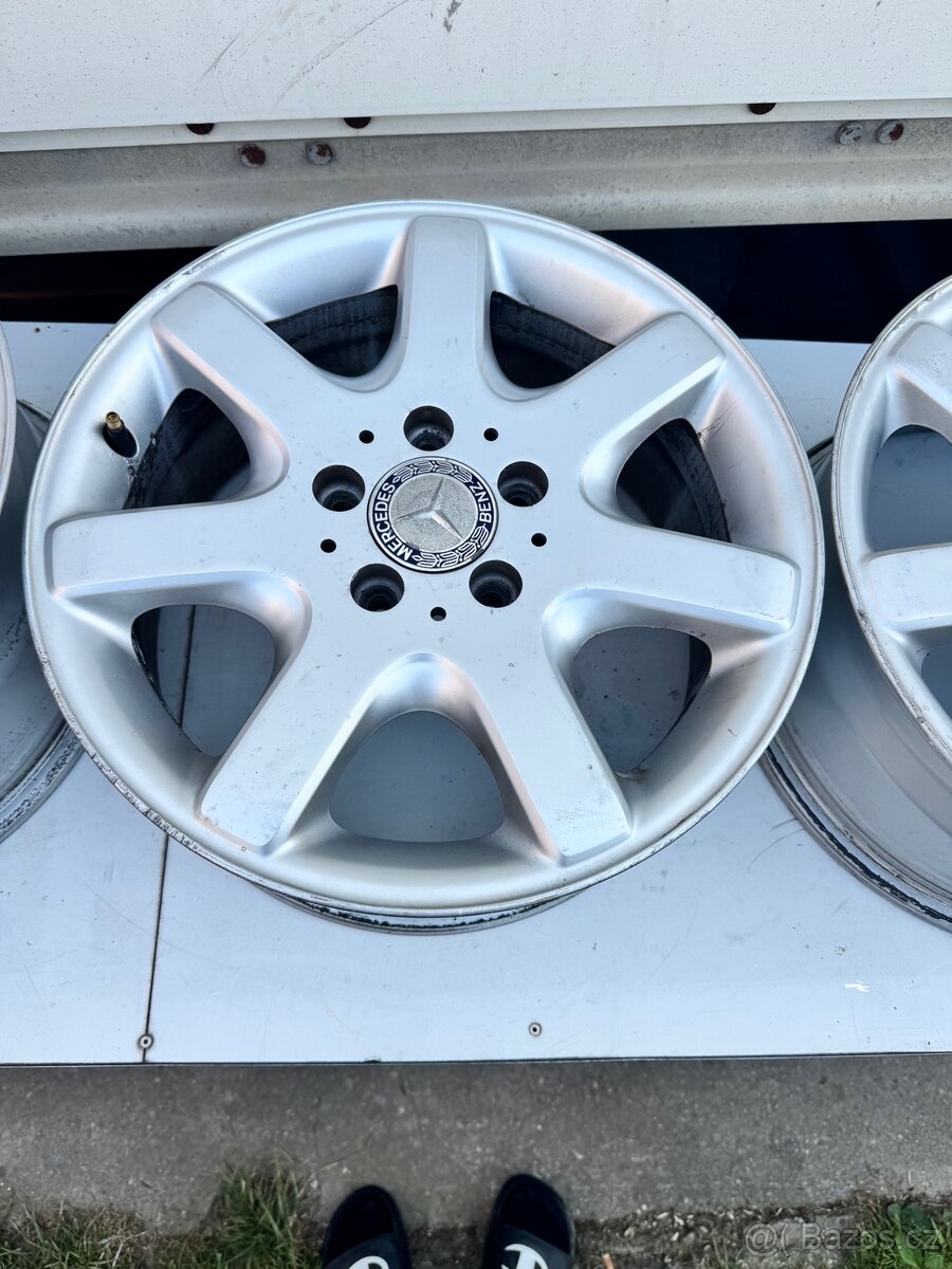 Elektrony Mercedes Benz - 3