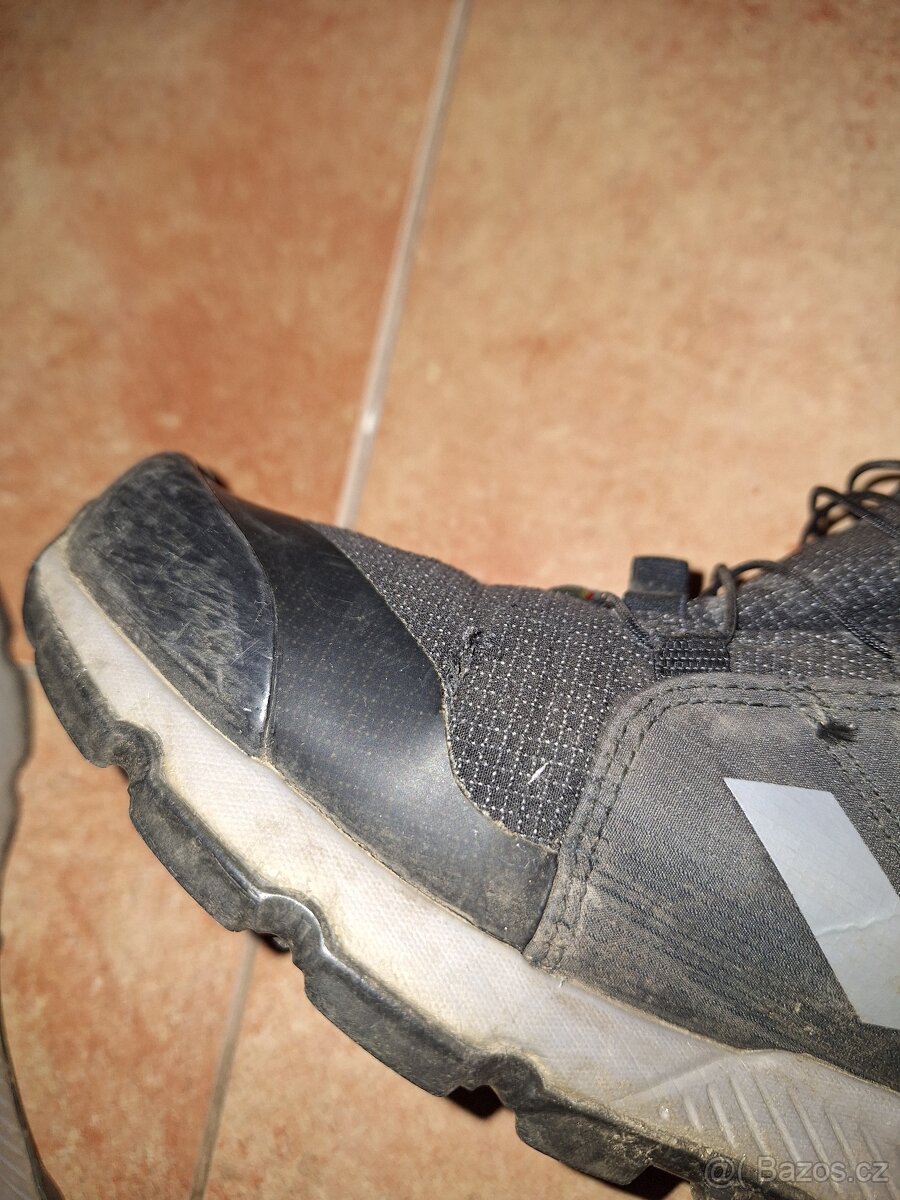 Prodáme kotníčkové Adidas Terrex - 3