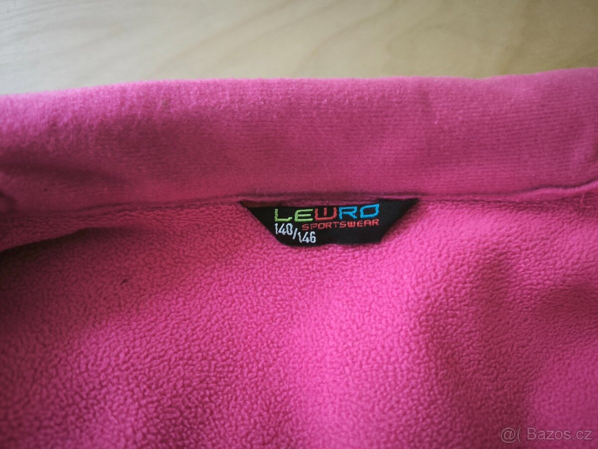 Zimní softshellová bunda Lewro vel.140 - 3