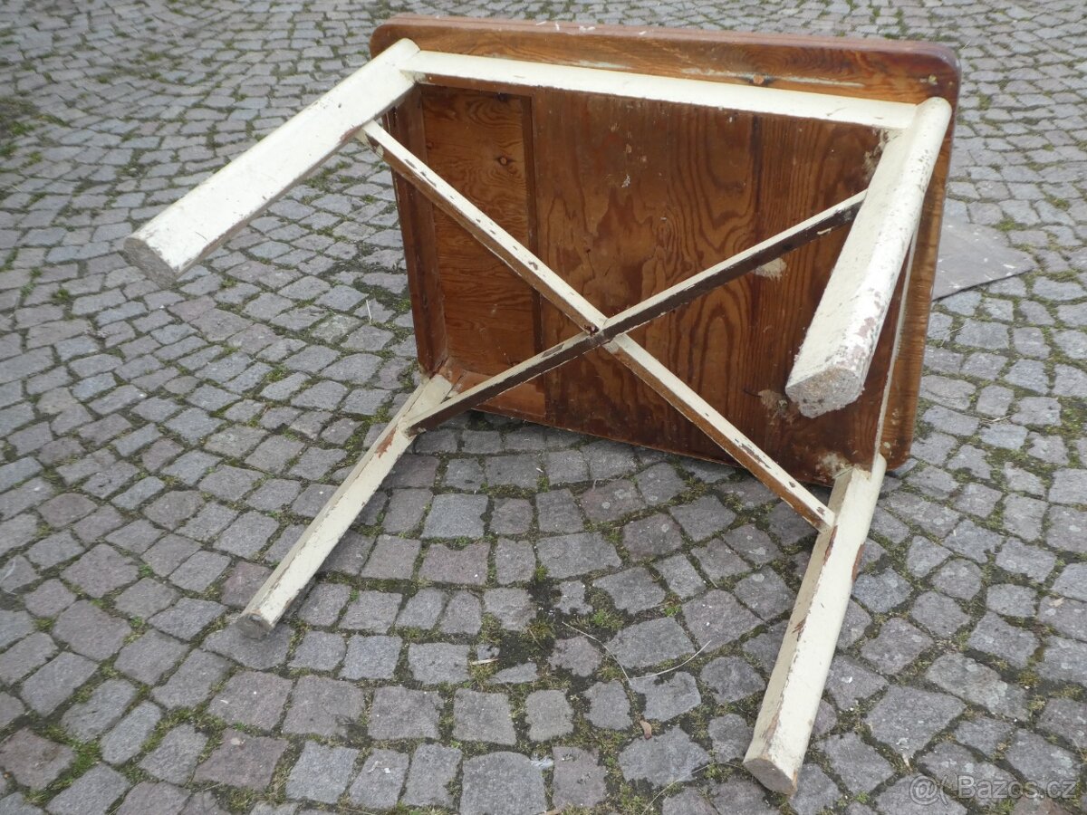 Starý rozkladací stůl - 3