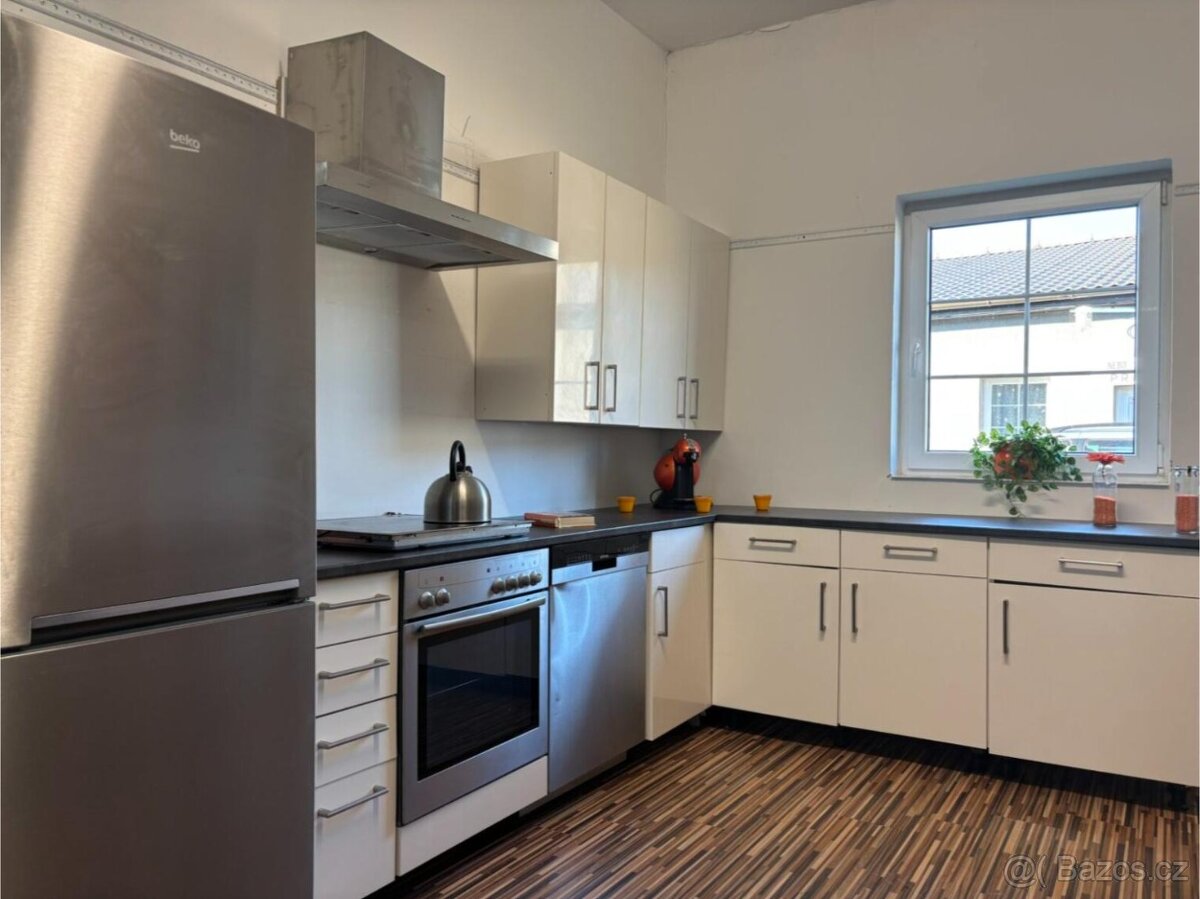 Krémová moderní kuchyně MARGOT - 3