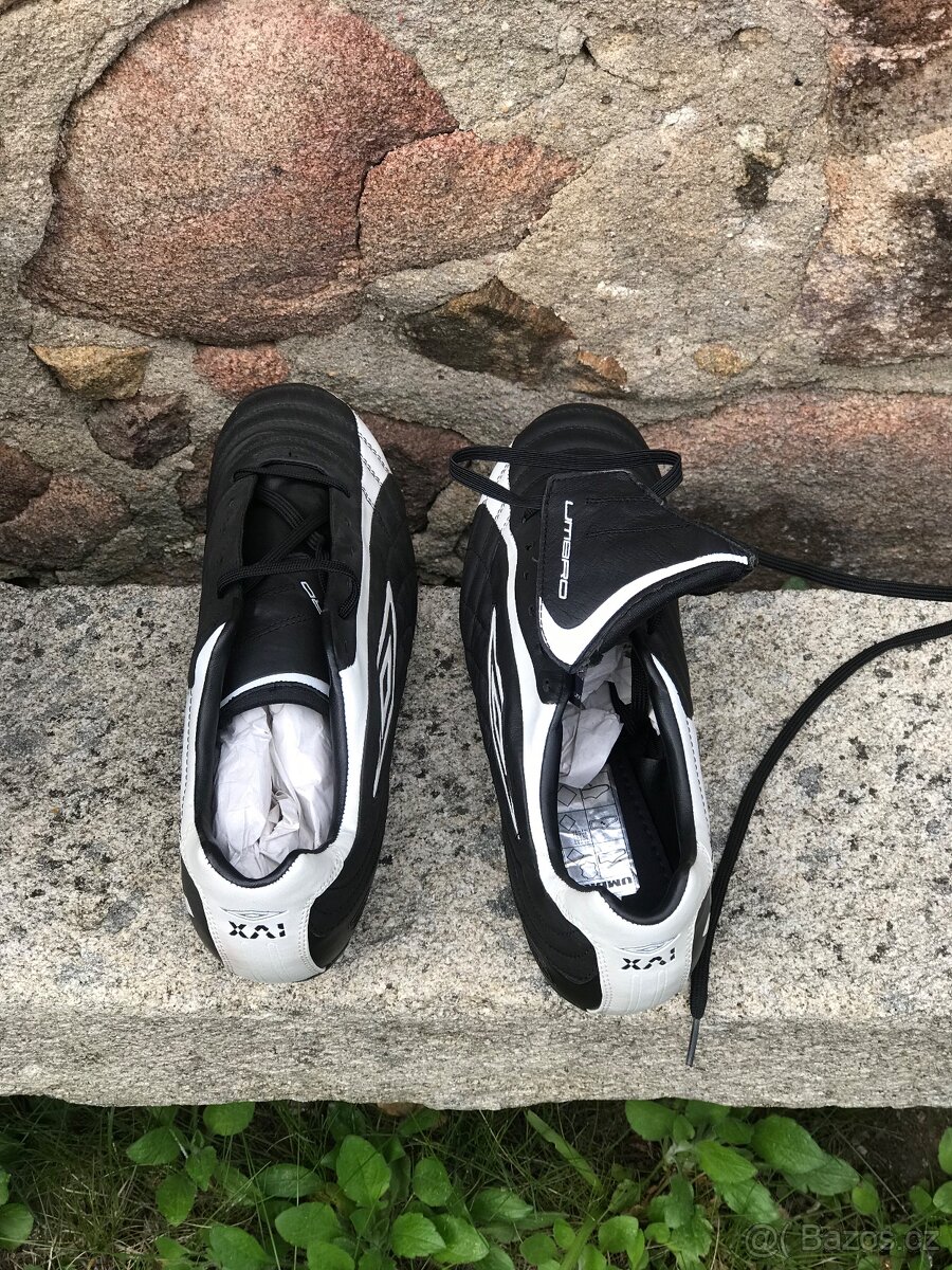Kopačky Umbro 44. 6 - 3