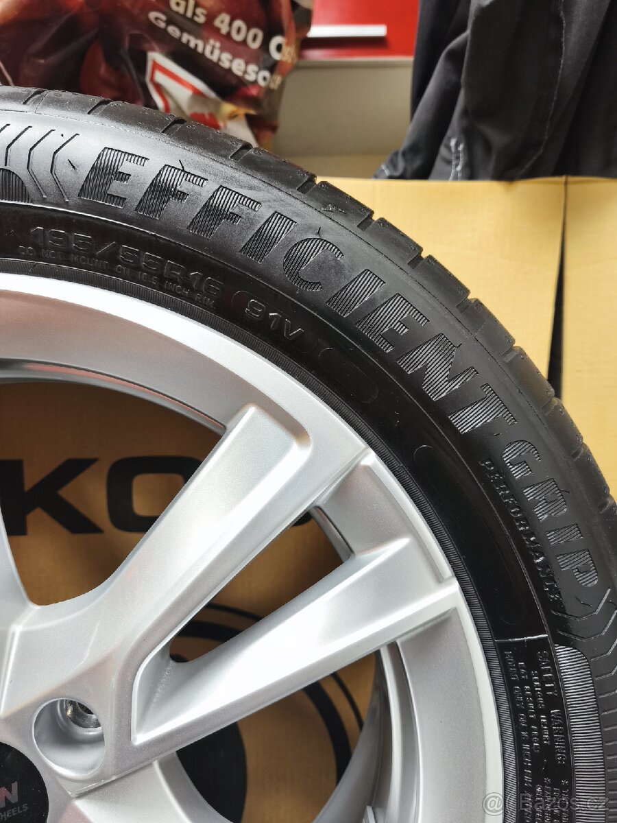 Kompletní originál kola Škoda 16" - 3