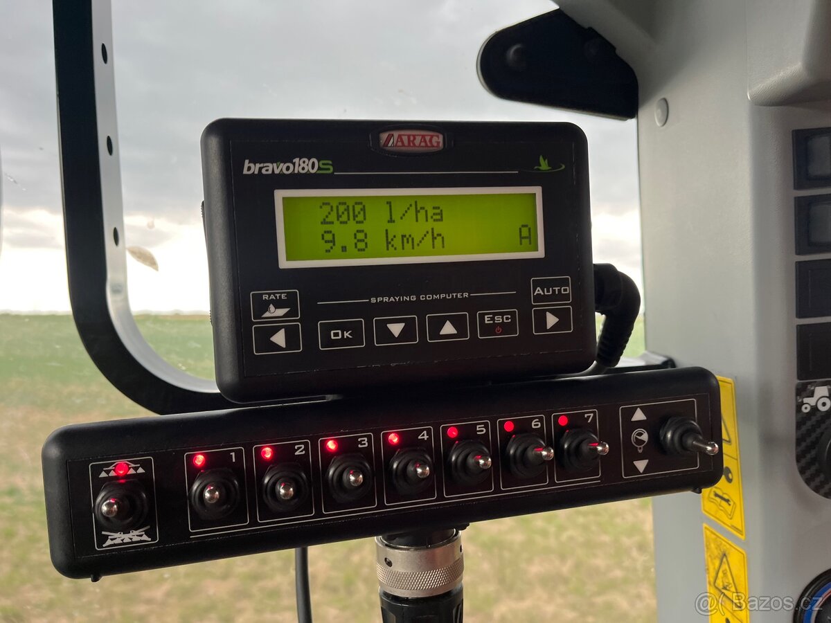 Tažený postřikovač WOPROL PROTON - 3