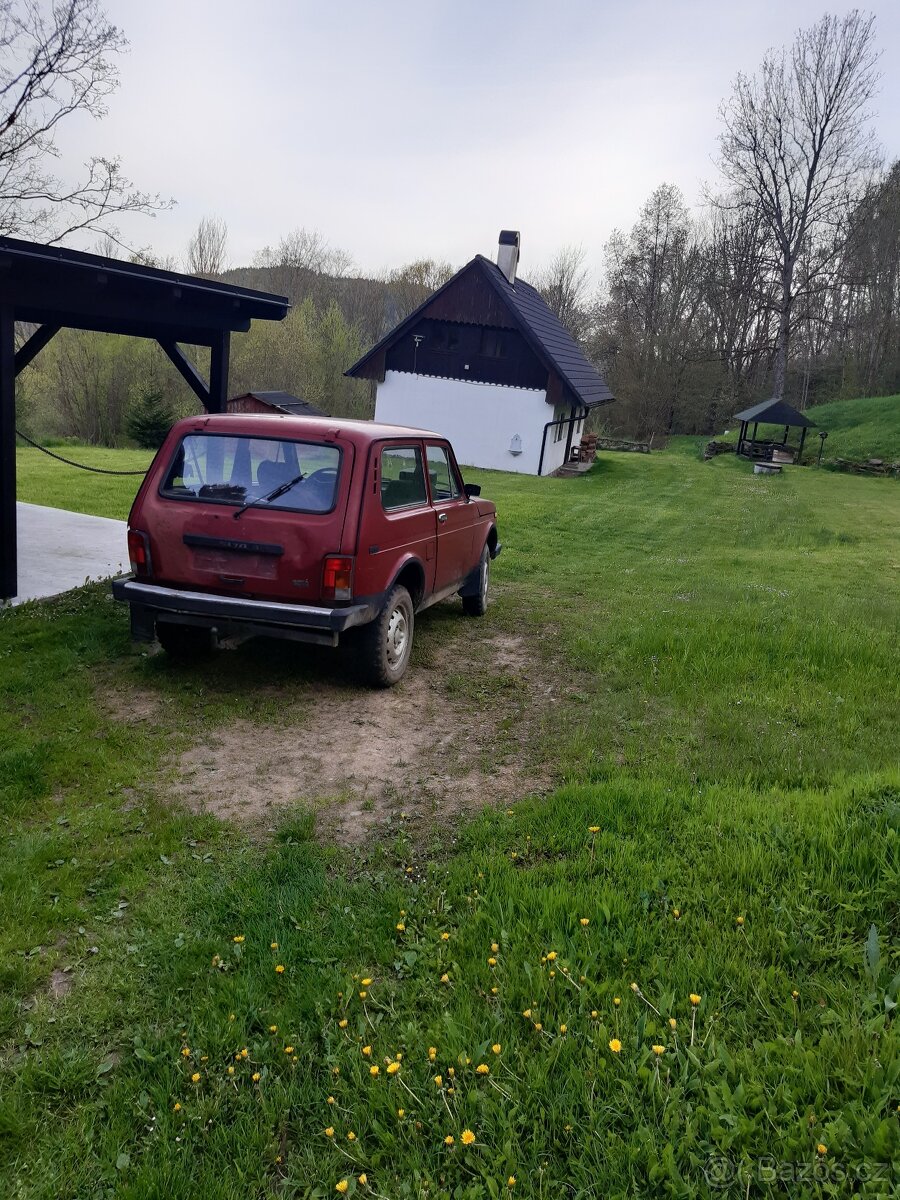 Lada Niva-auto do lesa - 3