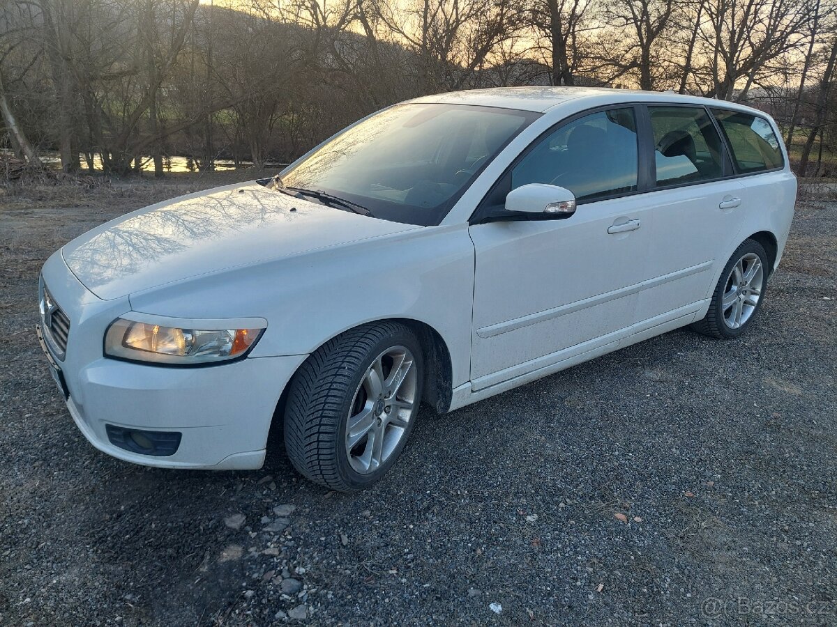 Volvo V50 2009 - 3