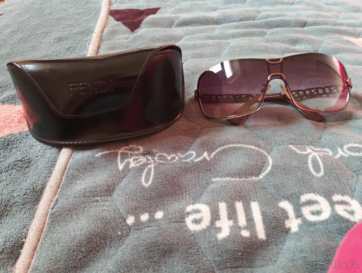 Sluneční brýle Vendi - 3