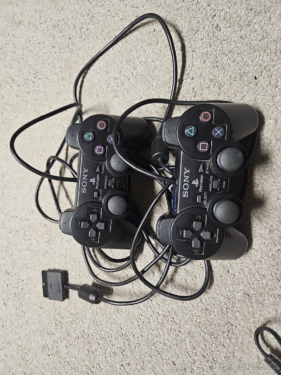 PlayStation 2 Slim - 3