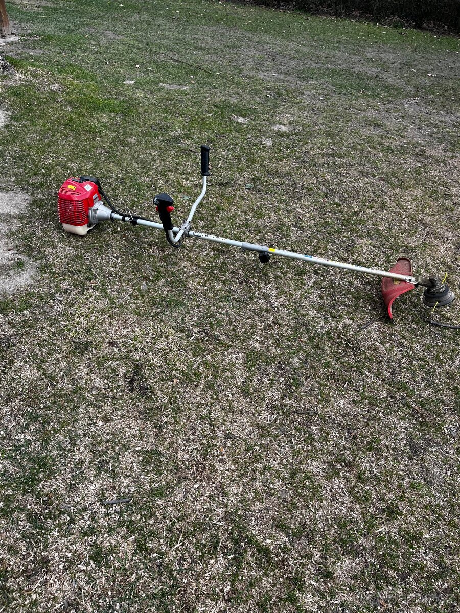 Křovinořez motorový - 3