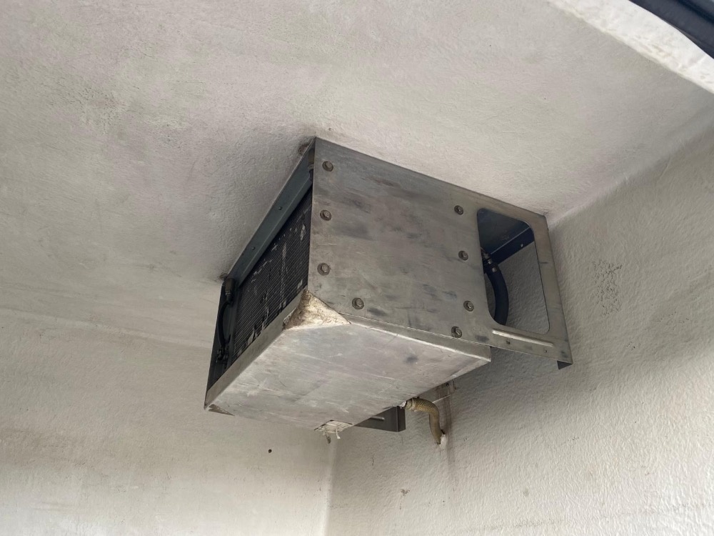 Prodám nákladní automobil skříňový s chladící vestavbou - 3