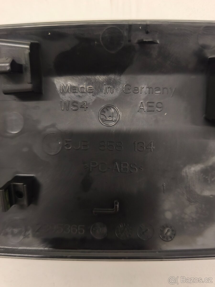 Ozdobná lišta Škoda rapid - 3