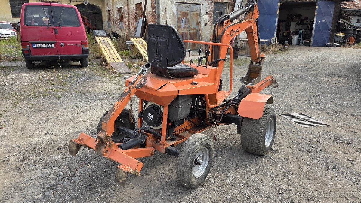 Minibagr ortas mr-k11 - 3