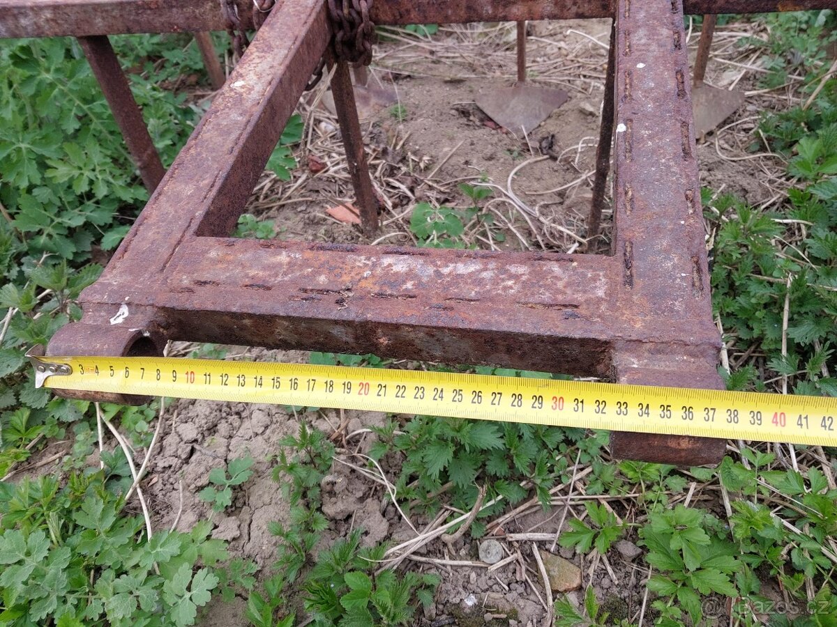 Kovový rám za malotraktor - 3