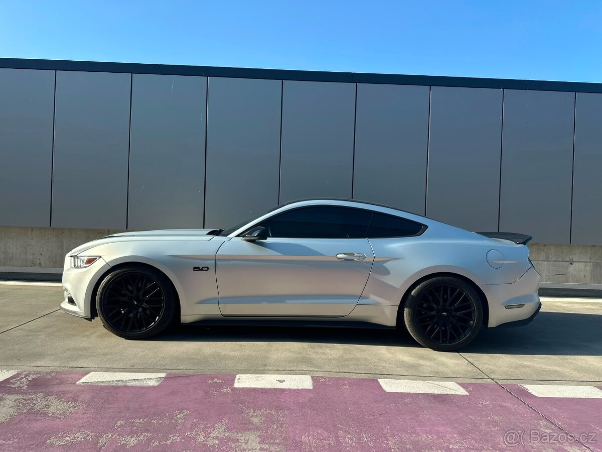 Prodám Ford Mustang GT 5.0 V8 2017 - 3