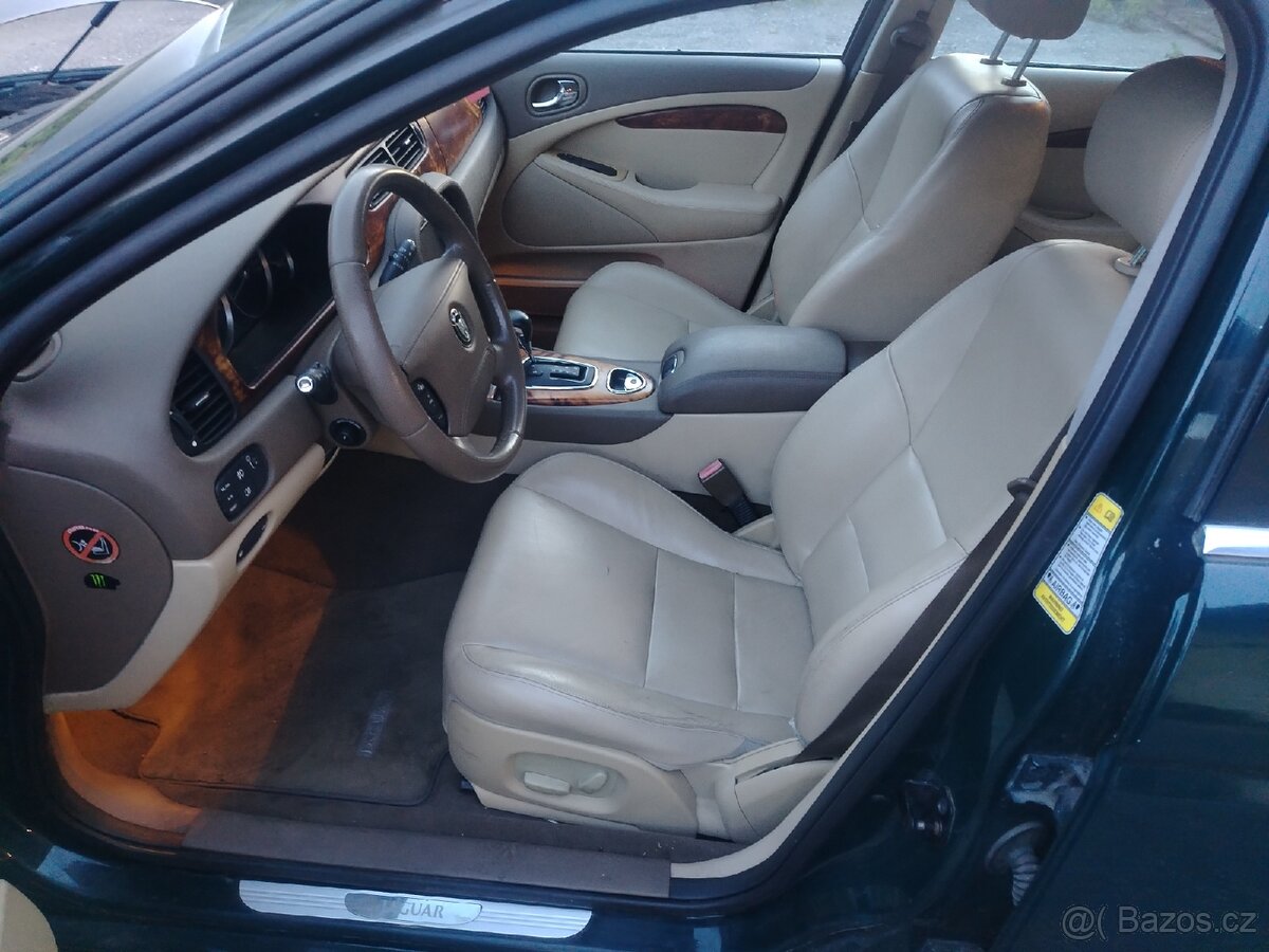 Jaguar S type 2.7 152kw - 3