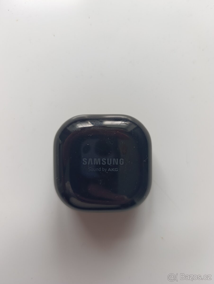 Samsung buds live - 3