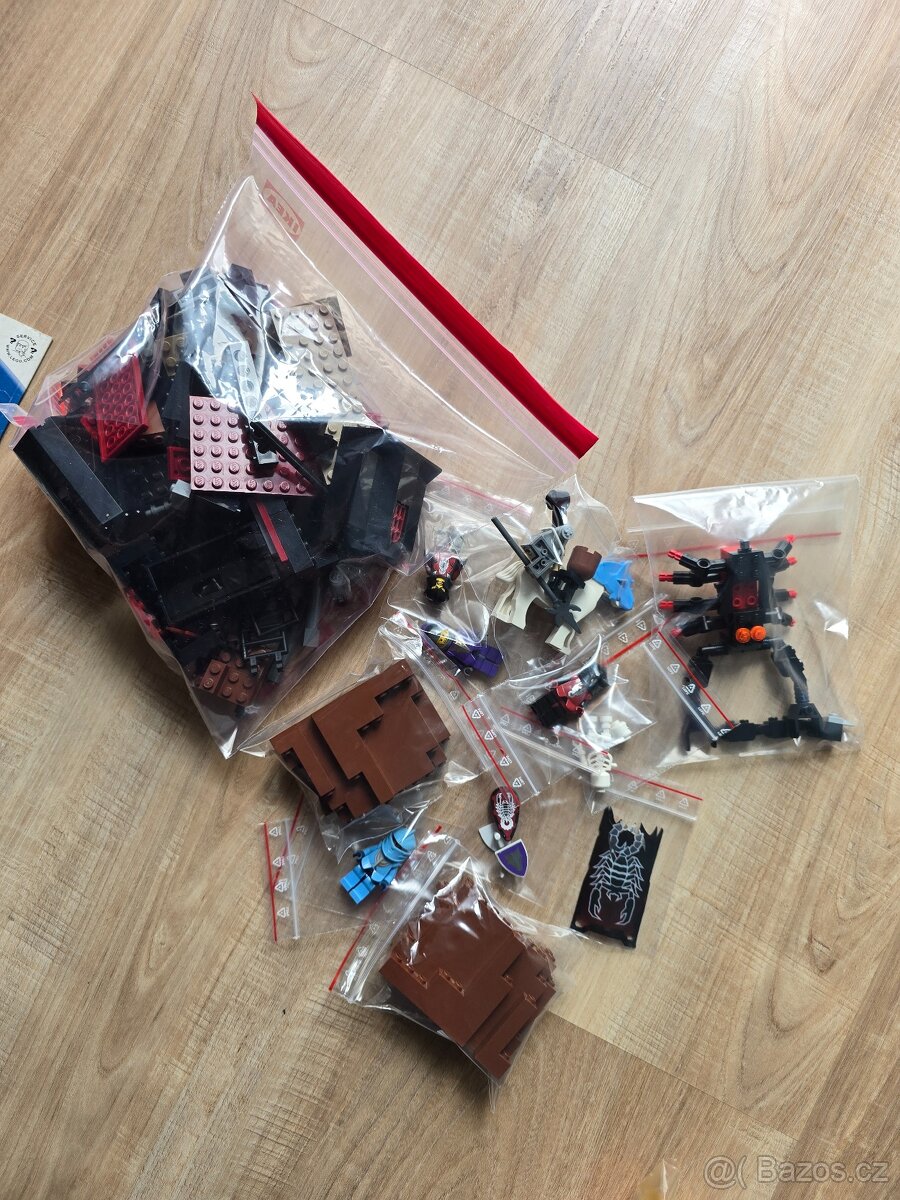 LEGO Castle 8876 Scorpion Prison Cave - 3