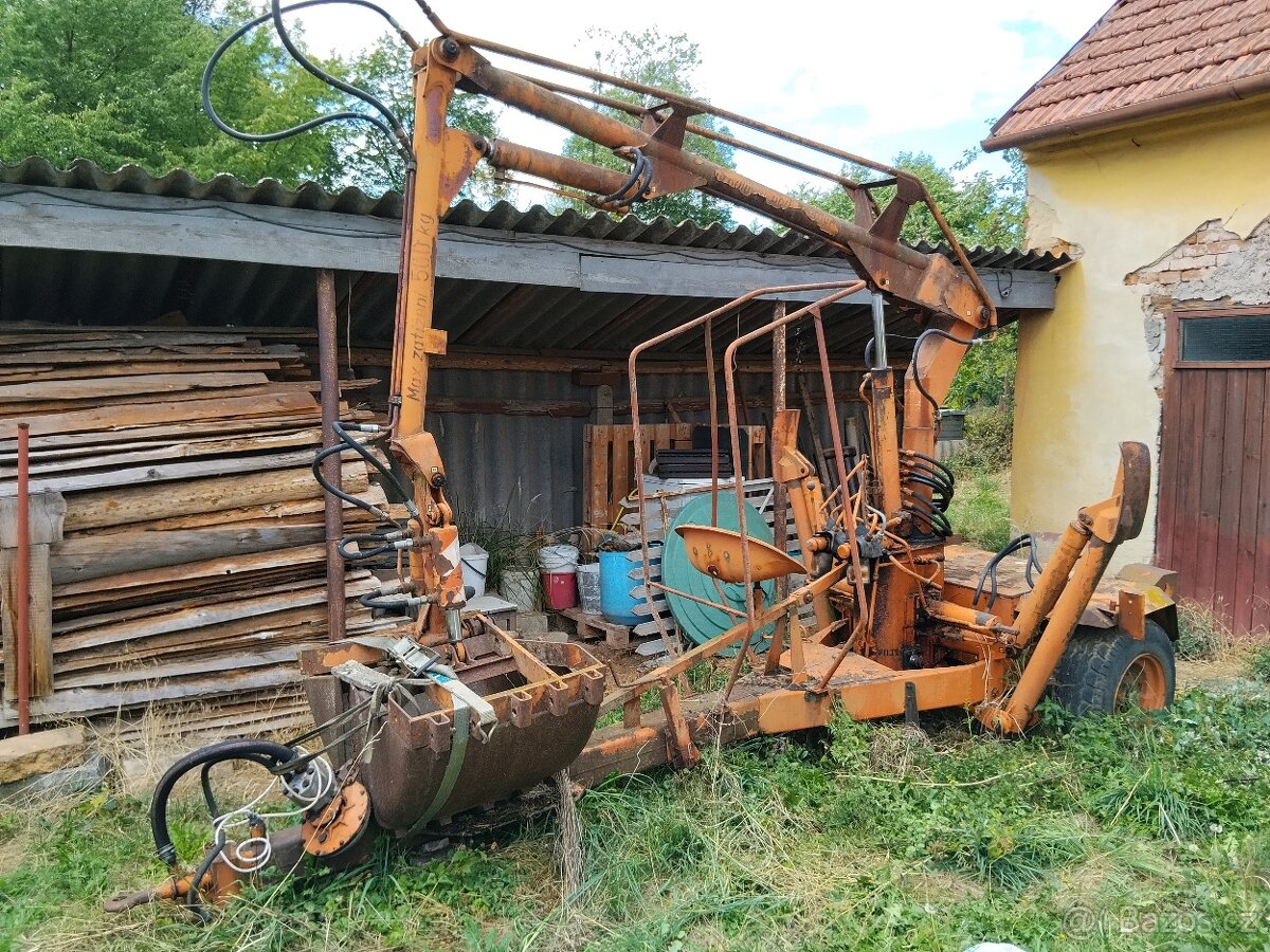 unhz 500 nakladač - 3