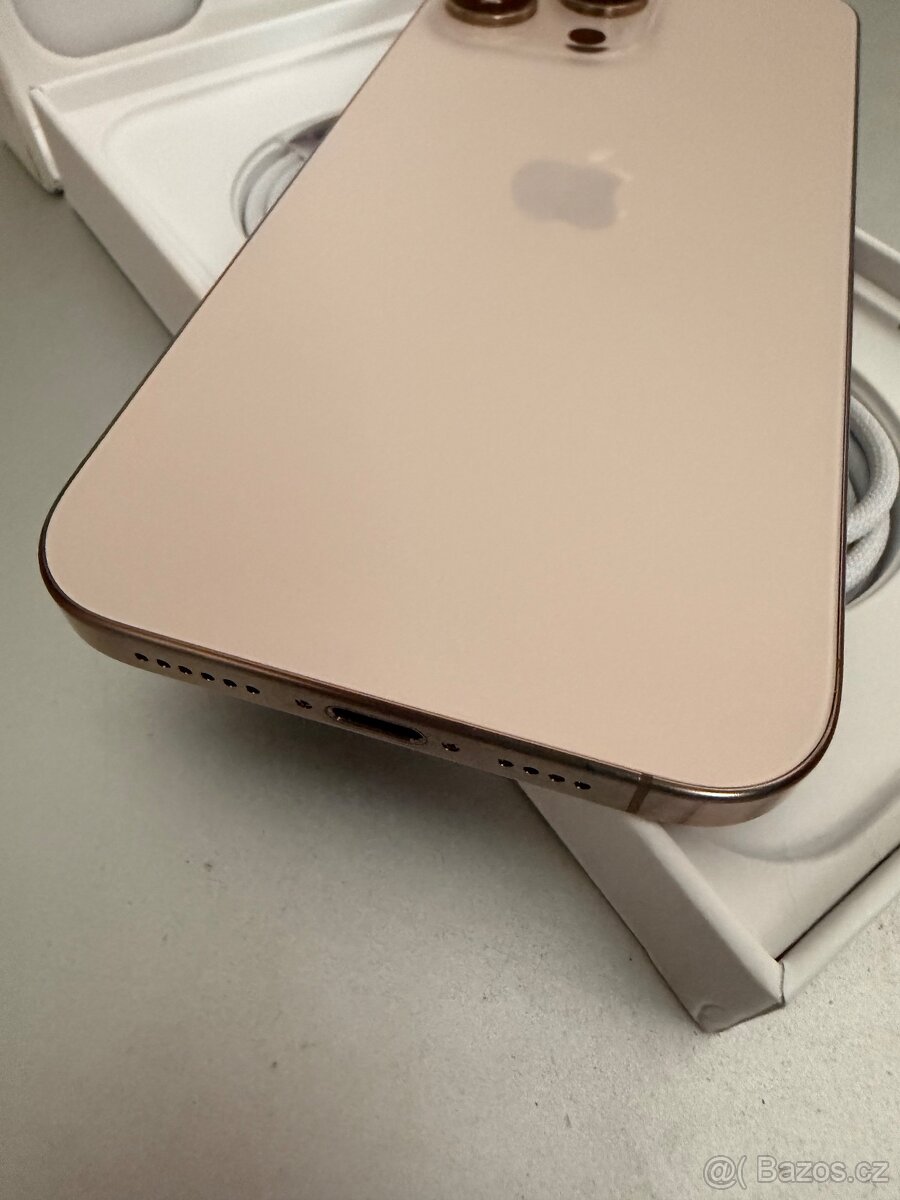 PRODÁM IPHONE 16 PRO MAX 256GB - 3