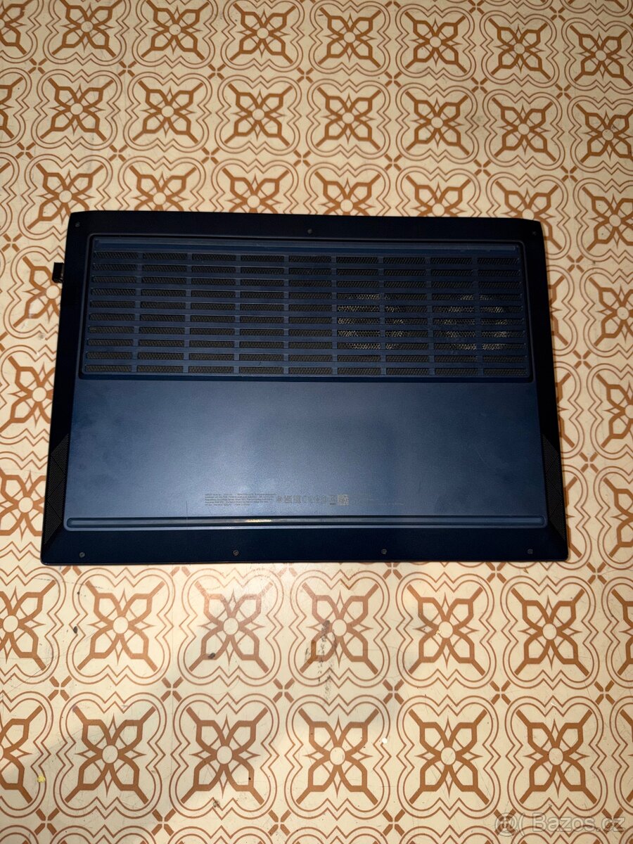 Herní notebook HP victus - 3