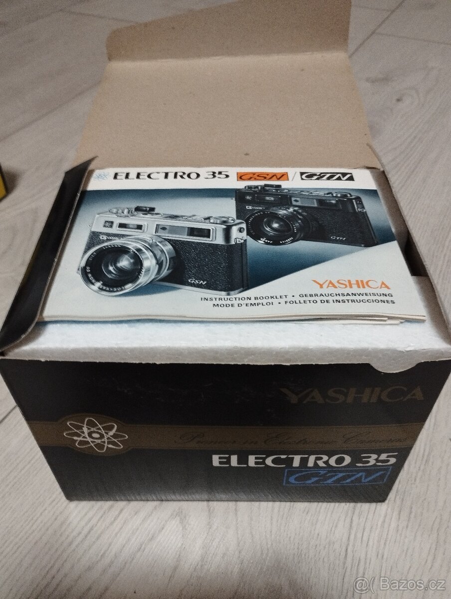 Yashica electro 35, r.1976 (foto brašna, stativ, blesk) - 3
