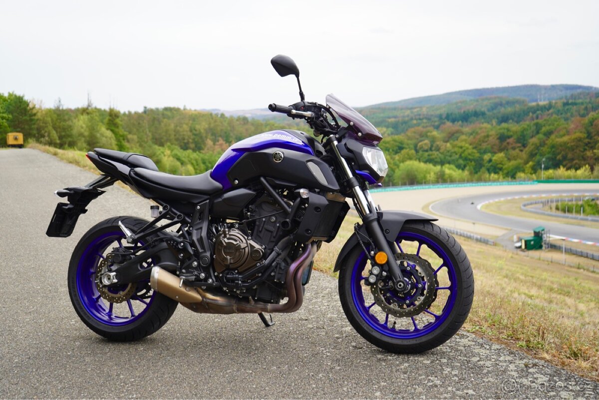 Koupím Yamaha mt-07 - 3