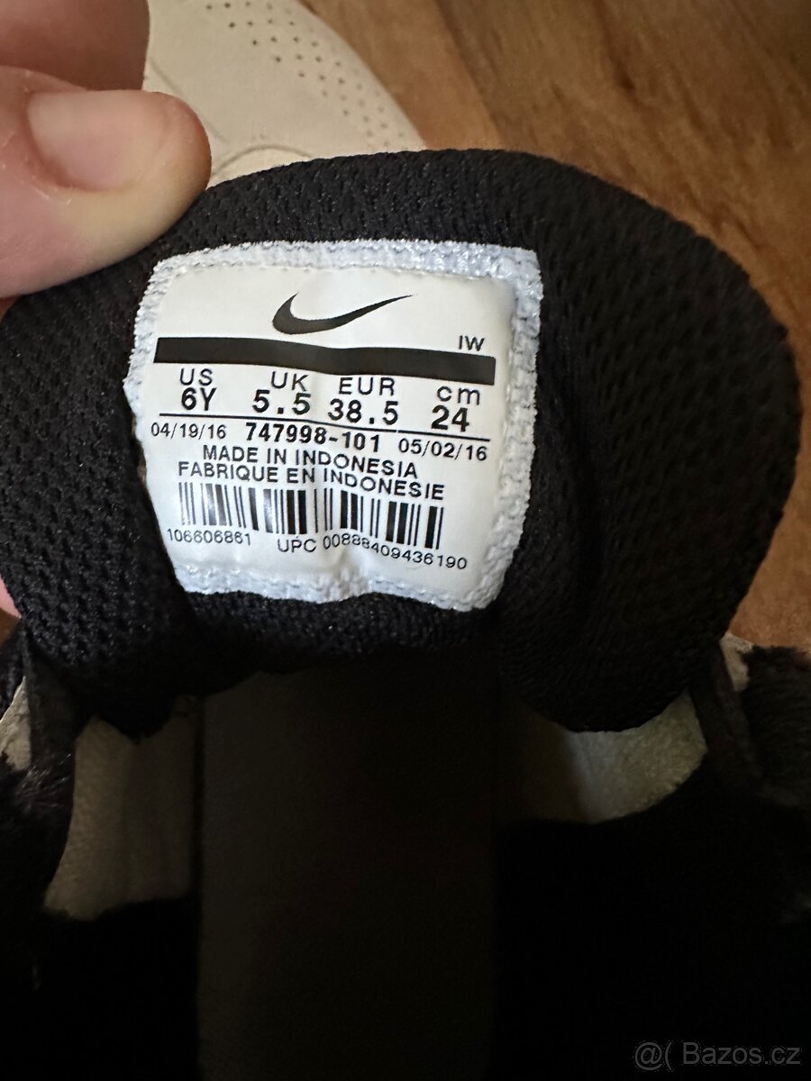 Boty Nike team hustle D7 vel 38.5 - 3