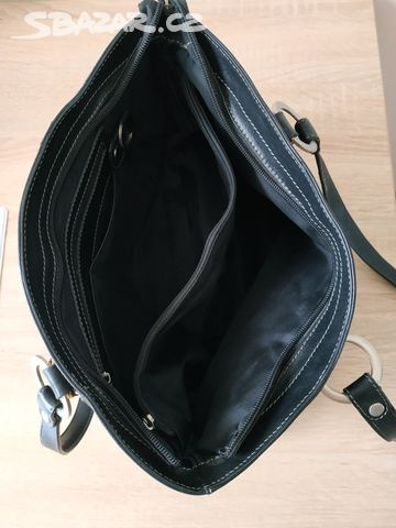 ČERNA KOŽENA ELEGANTNI KABELKA S MATNYM KOVANIM - 3