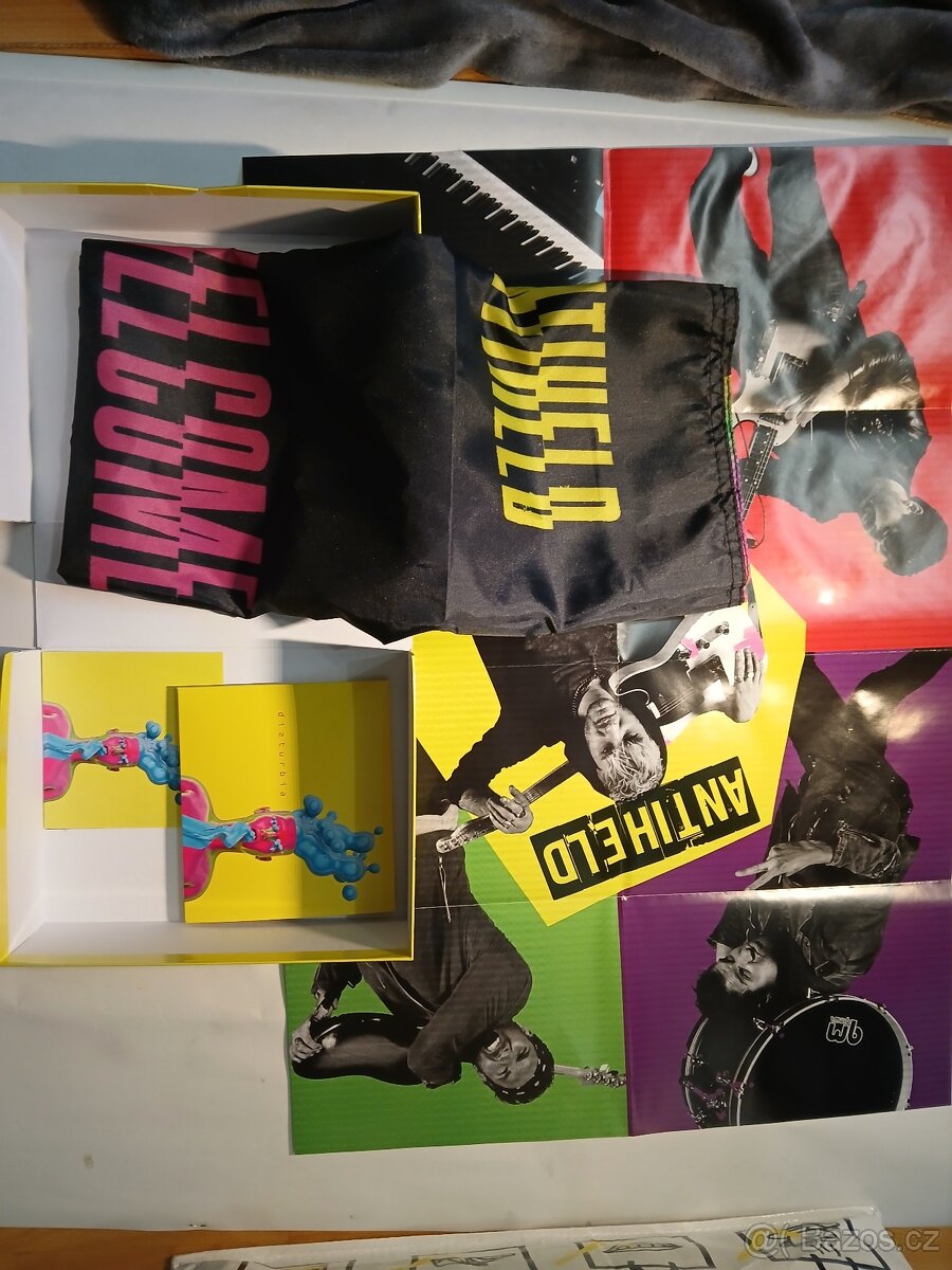 Antiheld - Disturbia (CD box) - 3