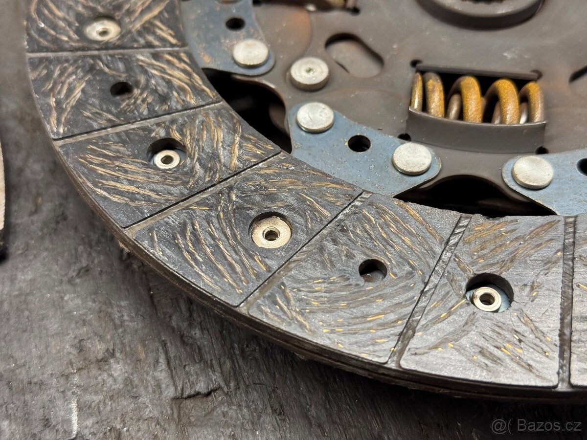 Spojková sada / spojka Nissan Patrol Y60 2.8Td / díly - 3