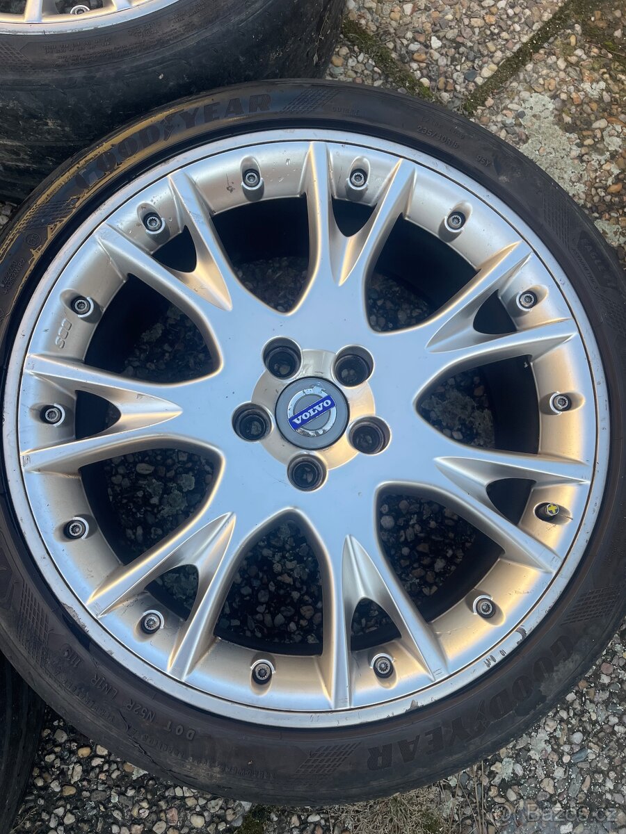 Kola Volvo BBS Nebula - 3