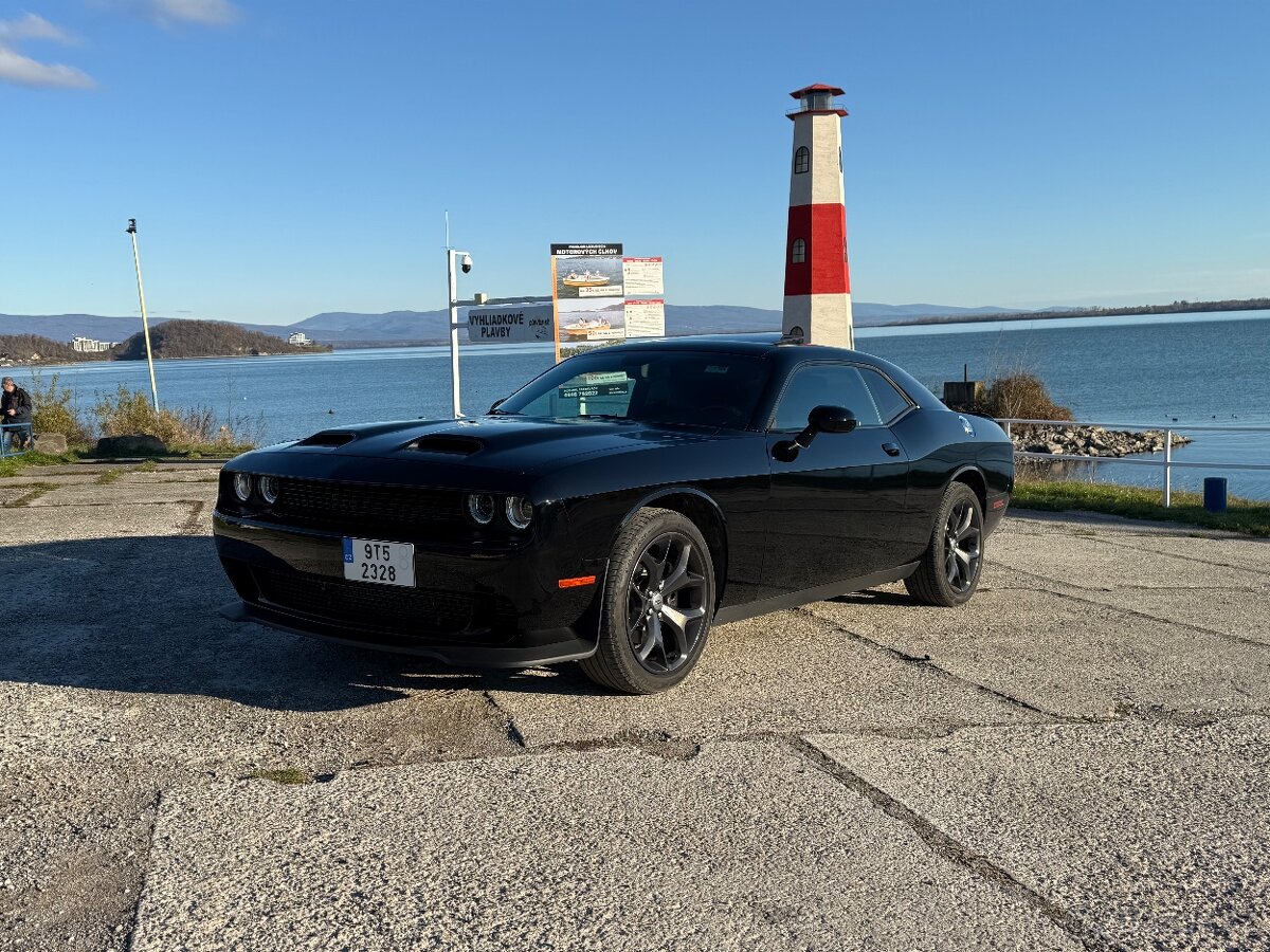 Dodge Challenger sxt plus 2018 3.6l v6 - 3