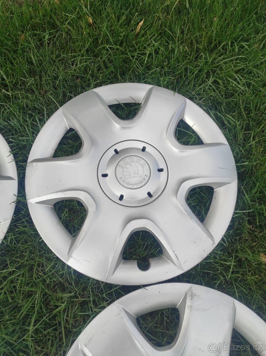 Sada 4 kusů poklic Škoda (15") - 3