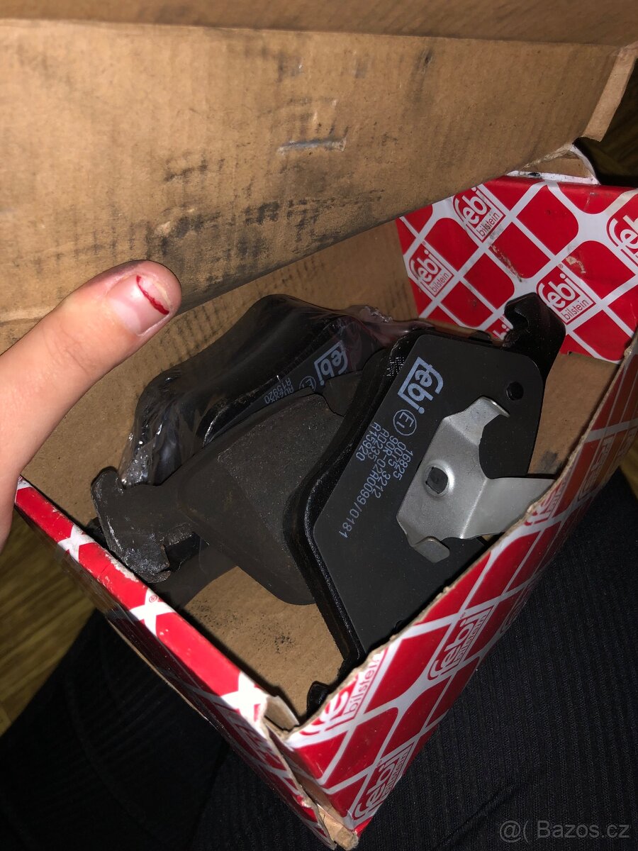 Prodám věci k autu - 3