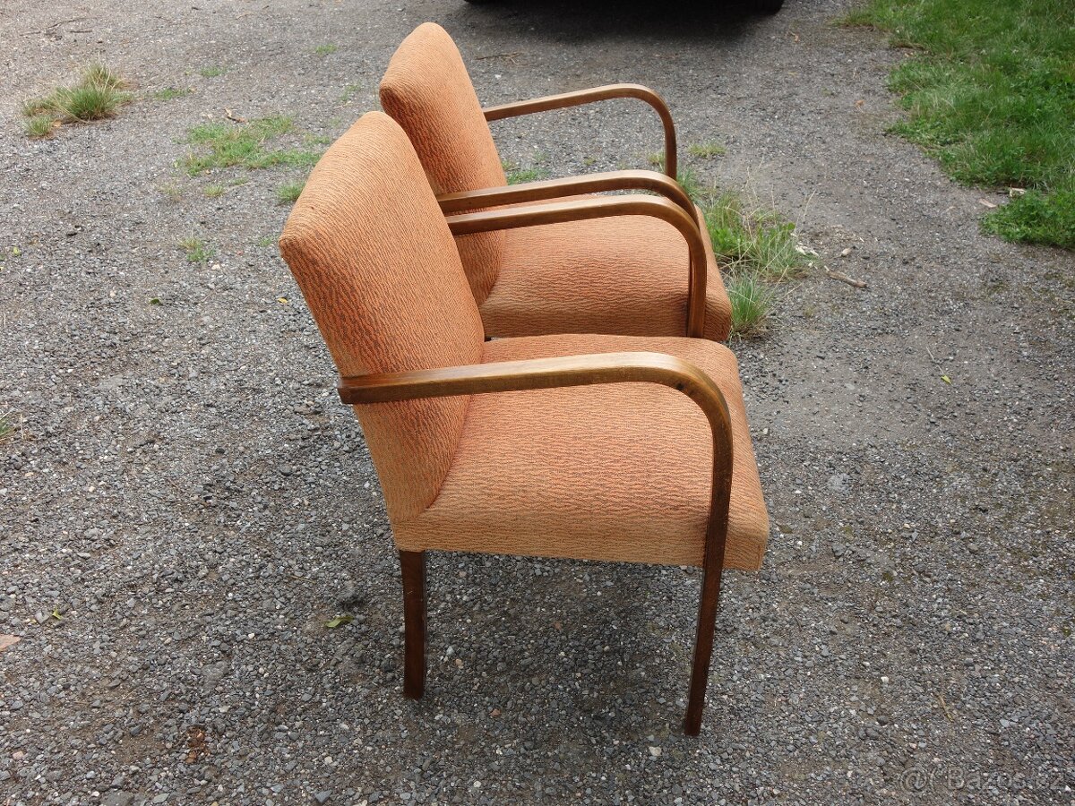 Dvě křesla, cena je dohromady - 3