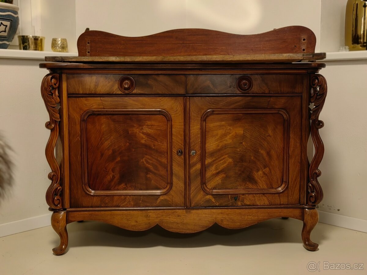 Komoda se zrcadlem - 3