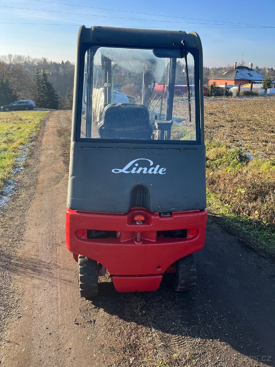 Linde E20-02 - 3