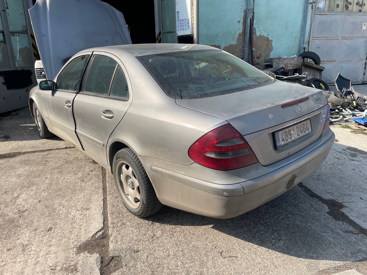 Mercedes w211 e200cdi díly - 3