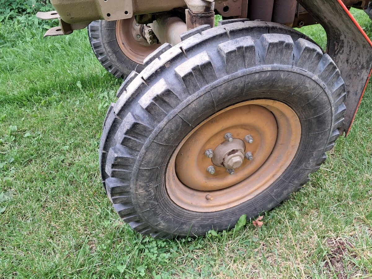 Traktor Zetor 5511 Cabrio - 3