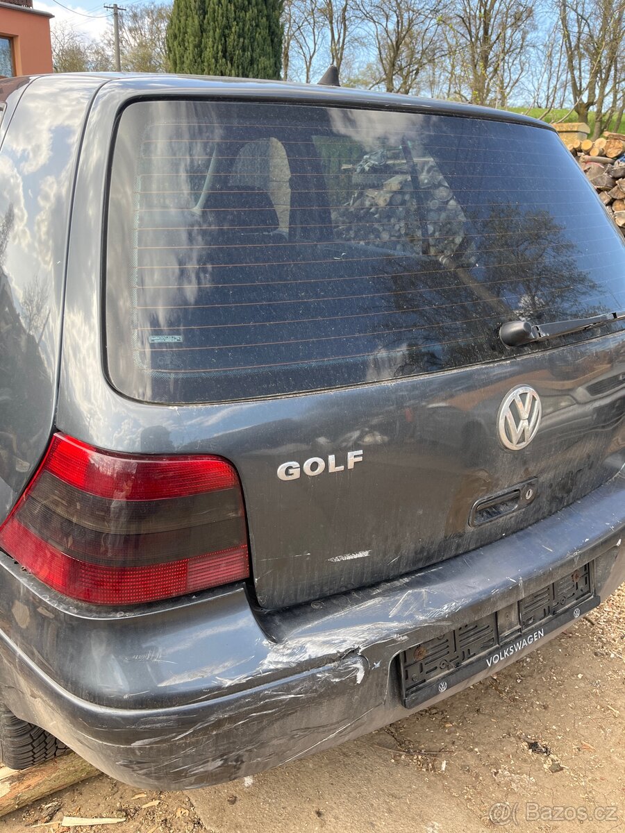 VW GOLF - 3