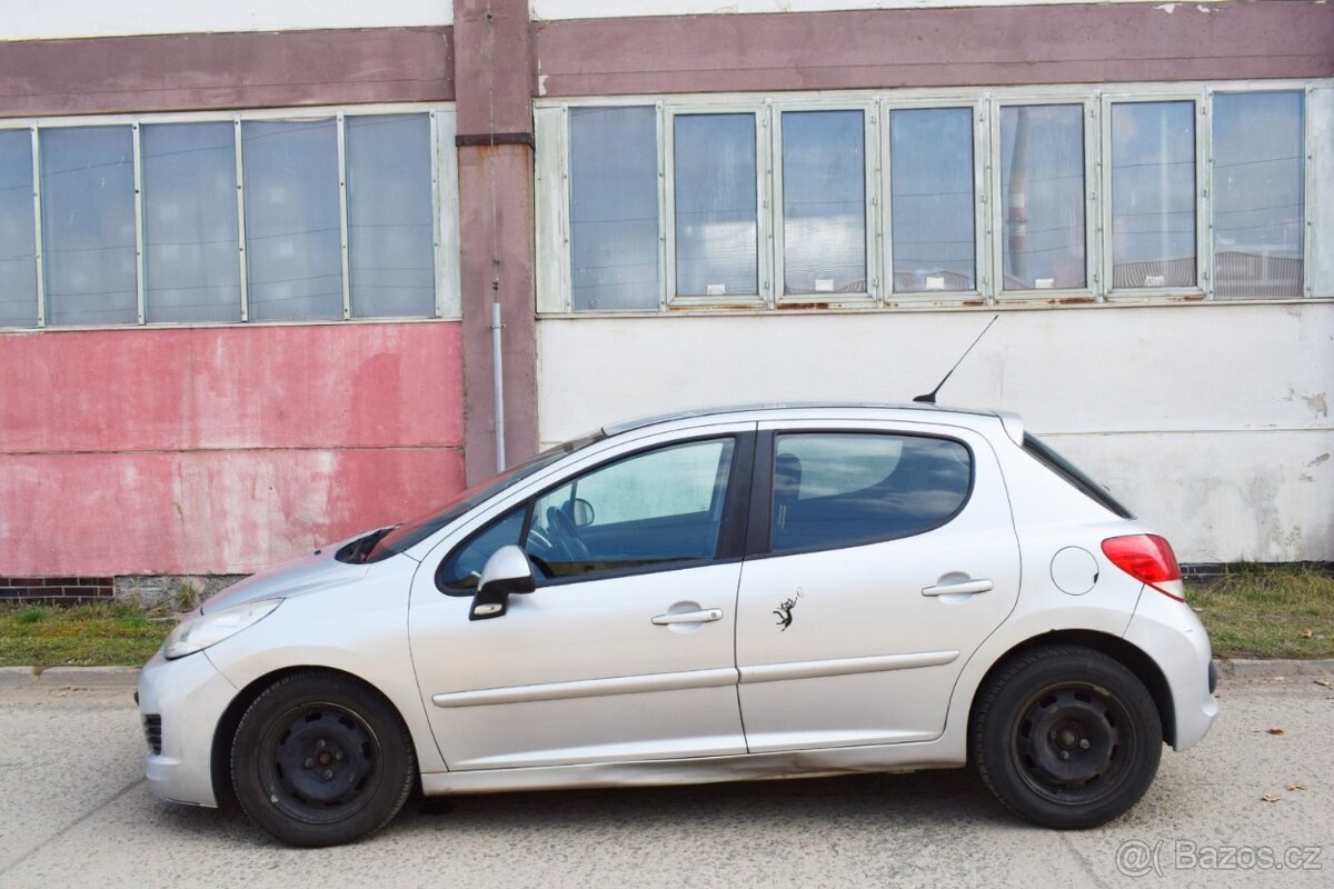 Peugeot 207 1.4i/5DVEŘ/KLIMA/ČTĚTE PROSÍM/ - 3
